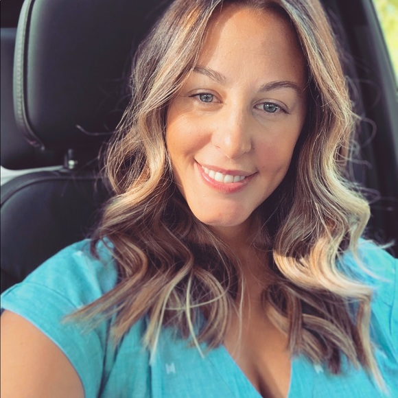 Meet your Posher, Karen - Picture 1 of 1